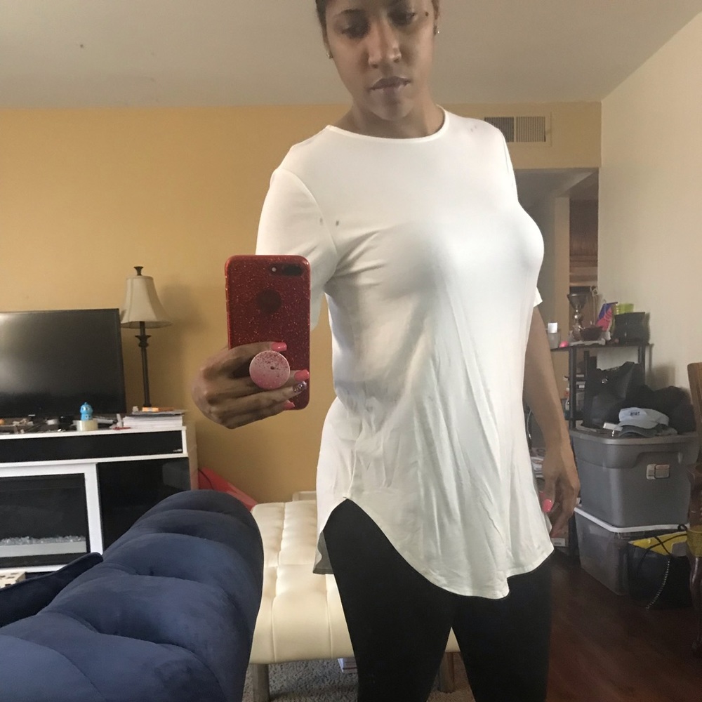 Round neck 3/4 sleeve top